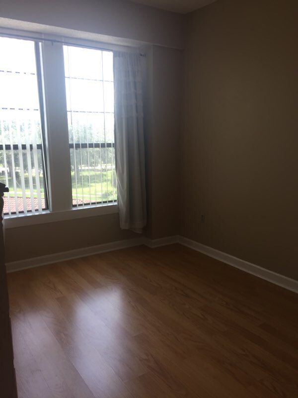 Bedroom - 235 6th St NW