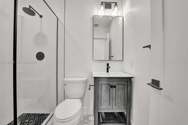 Building Photo - 915 NW 7th St