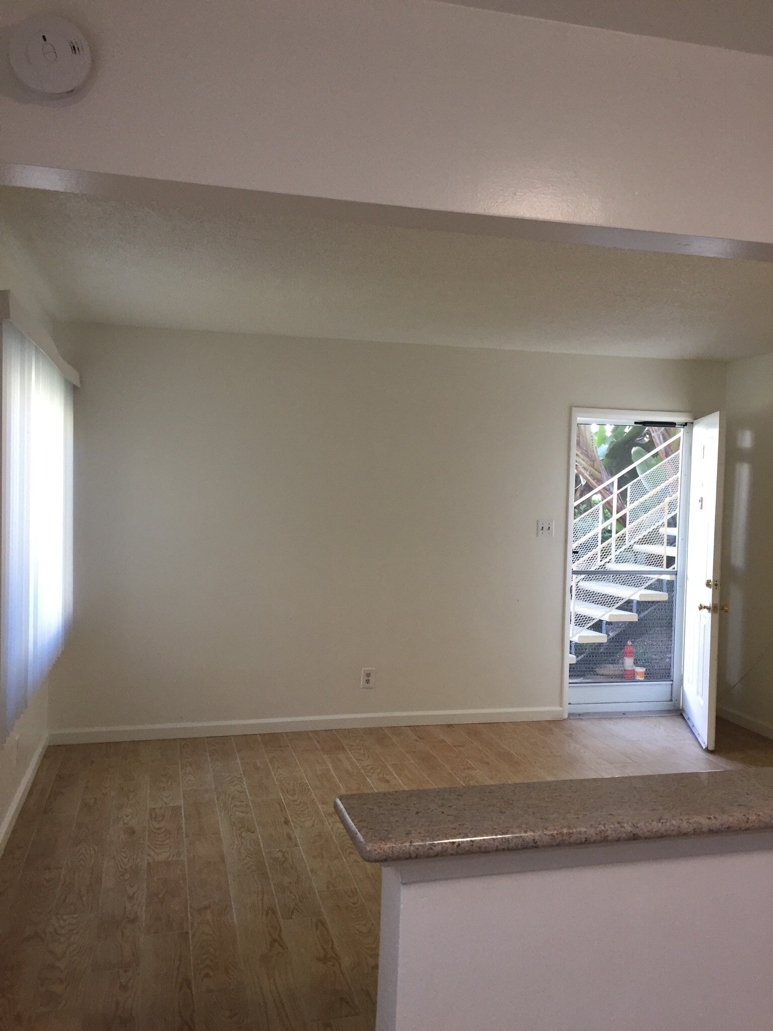 Building Photo - 1902 E 3rd St