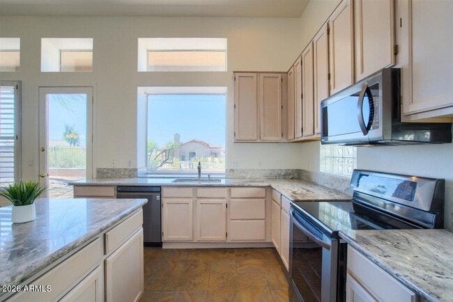 Building Photo - 31030 North 42nd Pl