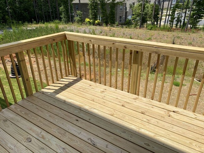Building Photo - COMING SOON!!!  Beautiful 3 Story Townhome in Ardrey North