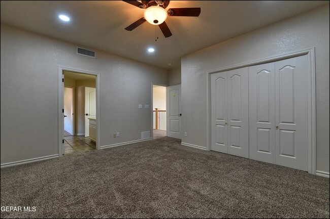 Building Photo - 6732 Pearl Ridge Dr