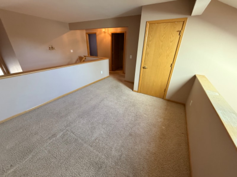 Building Photo - 1500 Raven Cir