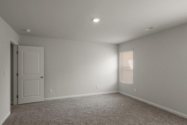 Building Photo - 21432 Scuttle St