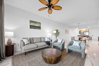 Building Photo - 701 Pilot Ln