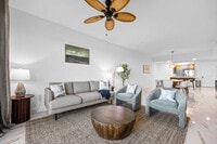 Building Photo - 701 Pilot Ln