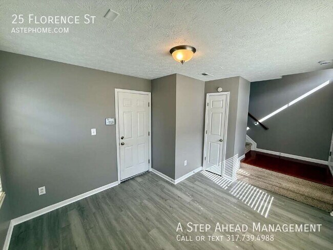 Building Photo - 25 Florence St