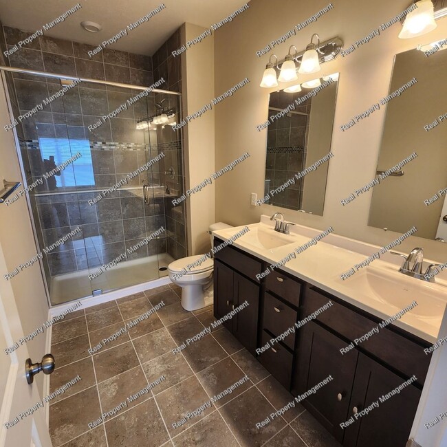 Building Photo - New Maintenance Free 2 Bedroom Home