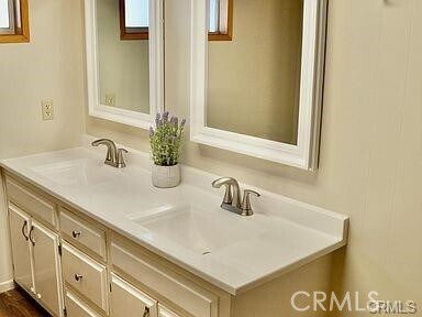 Building Photo - 31587 Circle View Dr