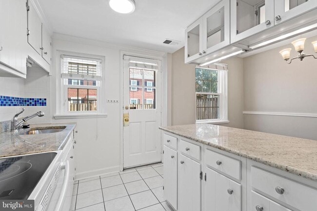 Building Photo - 4676 36th St S