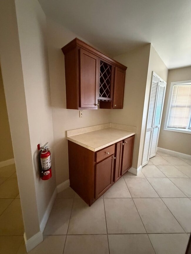 Building Photo - 2 Bed 2 Bath in St Cloud for Rent