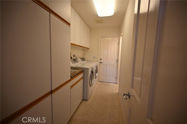Building Photo - 1461 Flinton Ct
