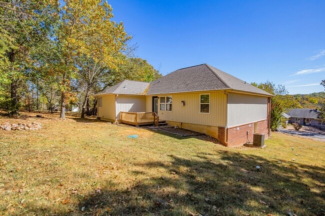 Building Photo - ***41 May Lane***