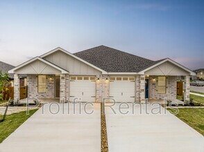 Building Photo - 5103 Rose Petal Ct