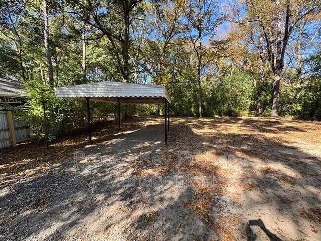 Building Photo - 4249 Lamore St