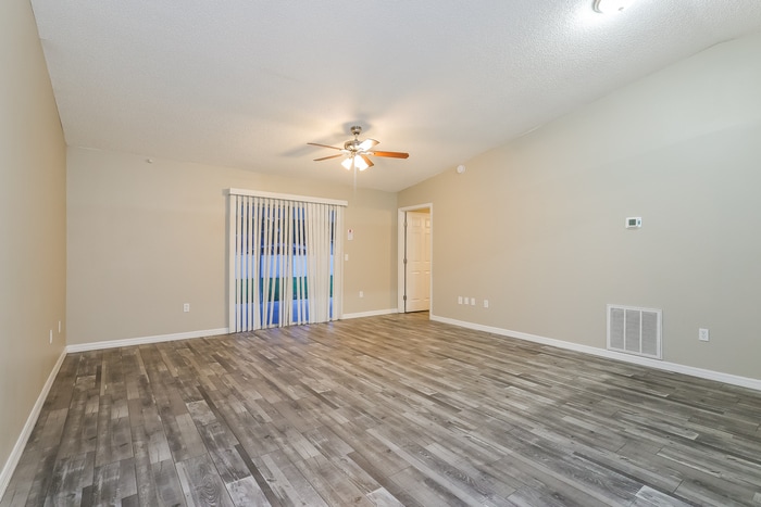 Building Photo - 2345 Captain Dr