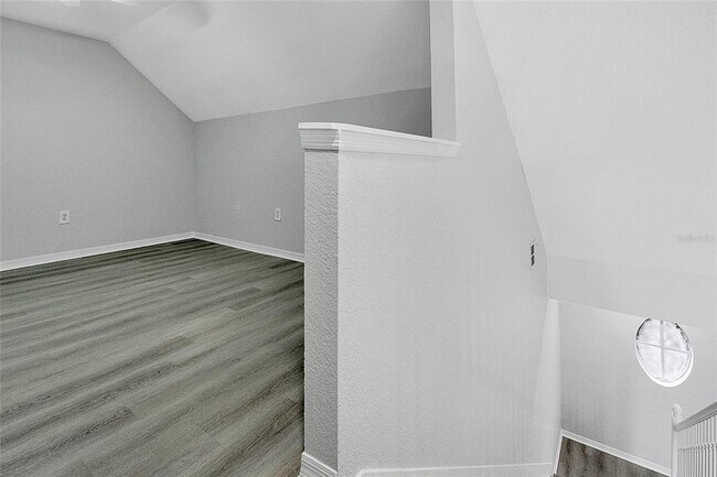 Building Photo - 6005 Westgate Dr