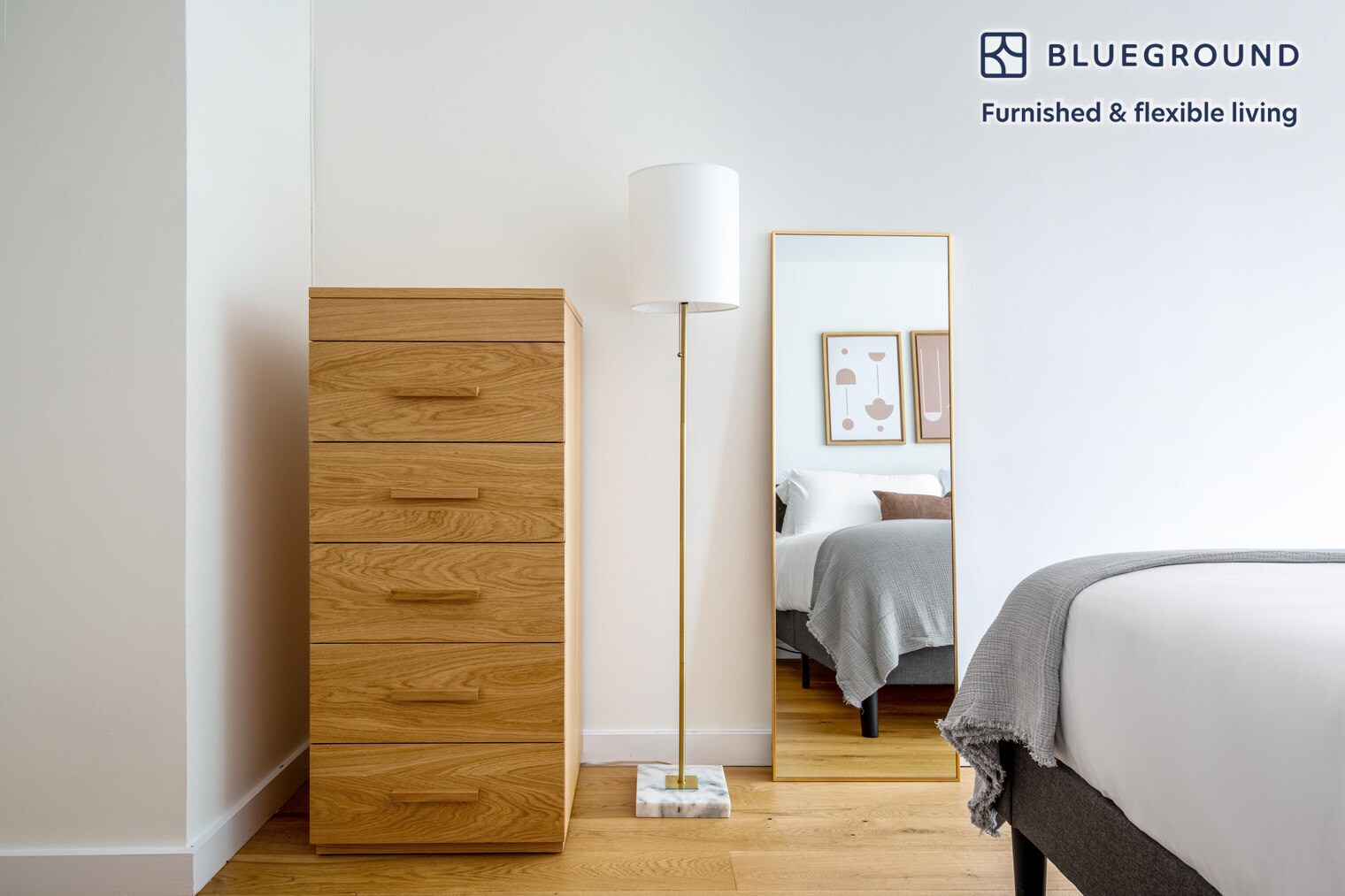 Building Photo - 279 E 44th St