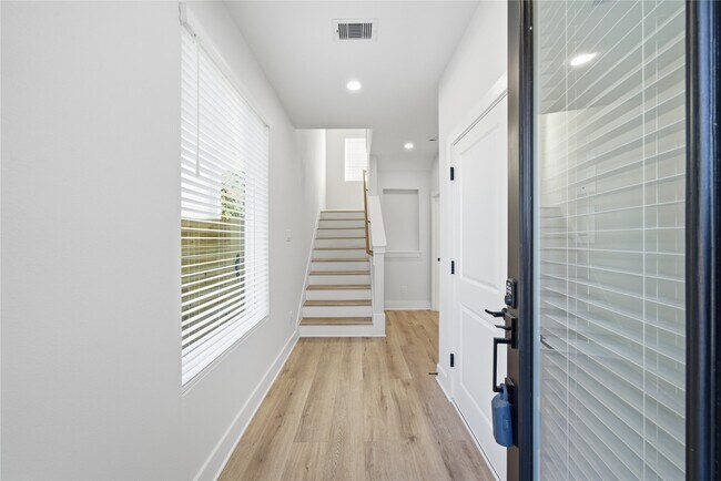 Building Photo - 10929 Ivyridge Rd