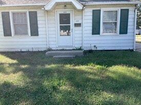 Building Photo - 2522 Hancock St