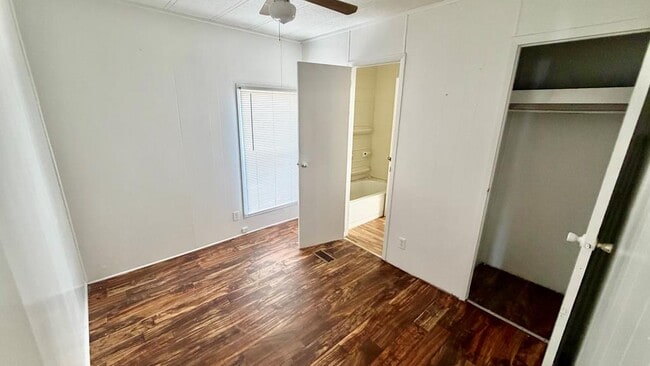 Building Photo - 3544 W 15th St