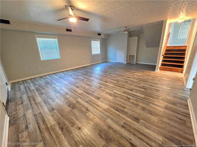 Building Photo - 112 Chloe Dr