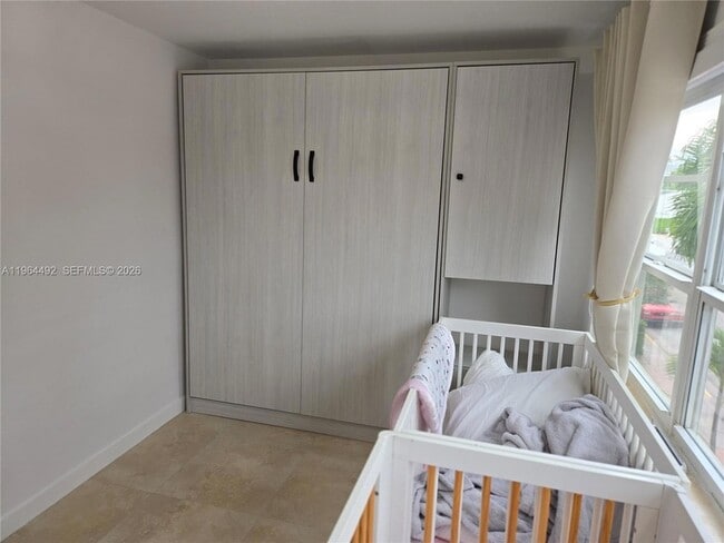 Building Photo - 1498 Jefferson Ave