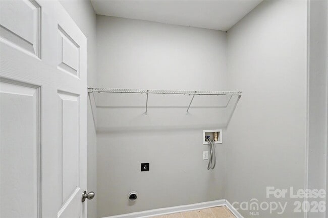 Building Photo - 3111 Gloxinia Rd