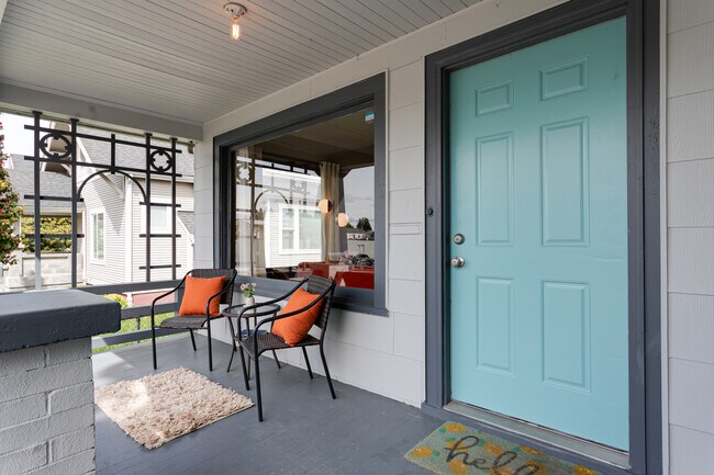 Building Photo - 3819 S G St