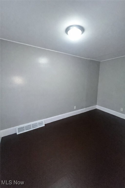 Building Photo - 7410 Wentworth Ave