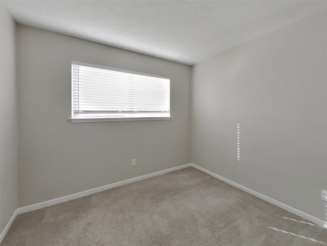 Building Photo - 12819 Enchanted Path Dr