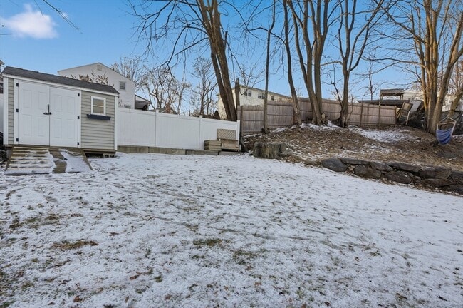 Building Photo - 42 Catalpa Cir