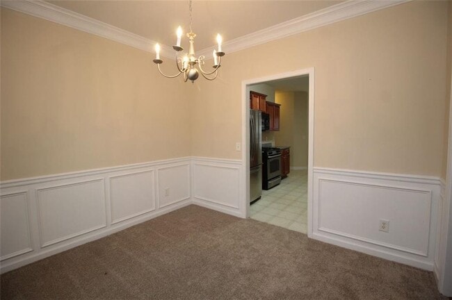 Building Photo - 5670 Winter Bluff Way NE