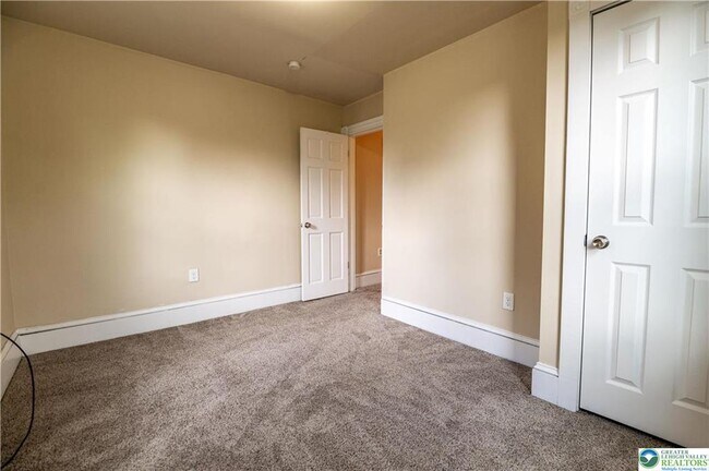 Building Photo - 1057 Jackson St