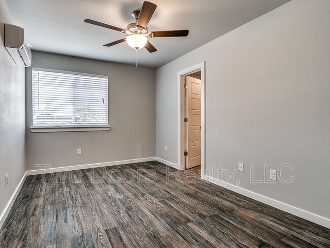 Building Photo - 2805 N Kentucky Ave