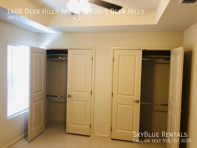 Building Photo - 1408 Deer Hls
