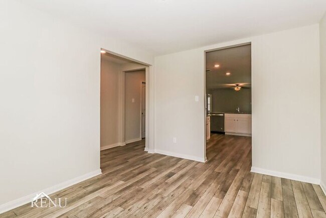 Building Photo - Coming Soon!