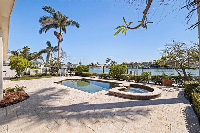 Building Photo - 11225 4th St E