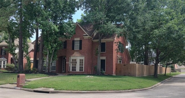 Building Photo - 4515 Tall Ridge Ct