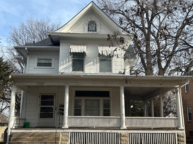Primary Photo - 1220 S 20th St