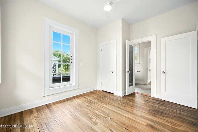 Building Photo - 2131 St Johns Ave