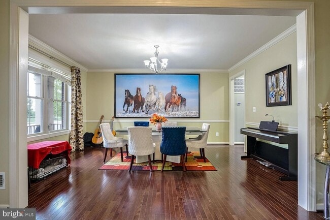Building Photo - 42229 Majestic Knolls Dr