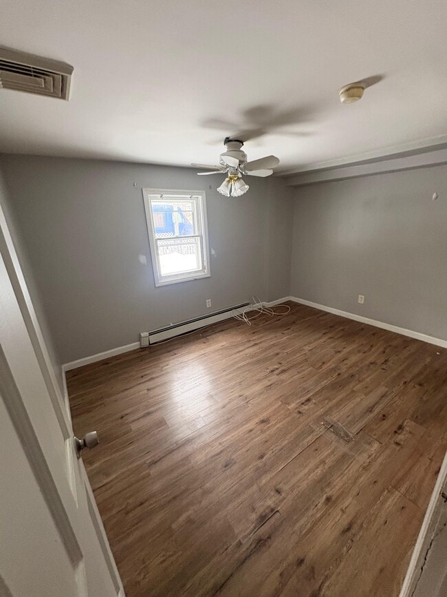 Building Photo - 10 Paradise Trail