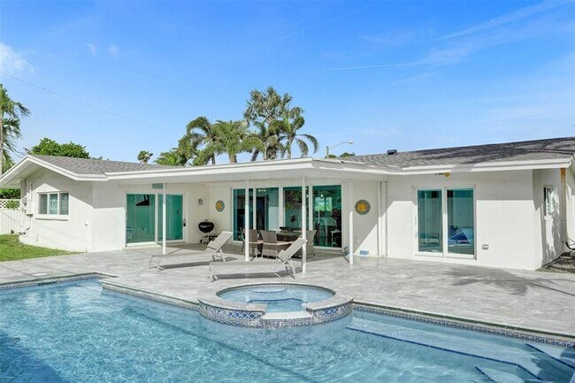 Building Photo - 3406 Robbins Rd