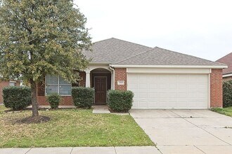 Building Photo - 1909 Morning Dove Dr