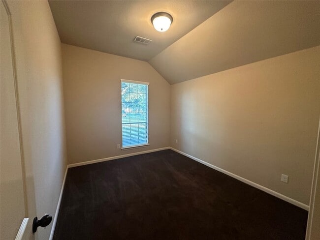 Building Photo - 2922 Firewalk Trace