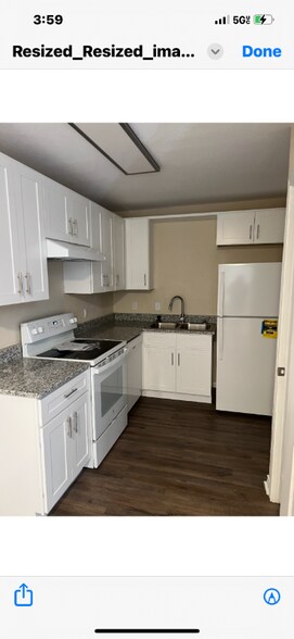 Building Photo - 7800 Irish Dr