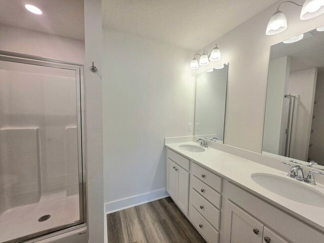 Building Photo - 8486 Bluejack Dr