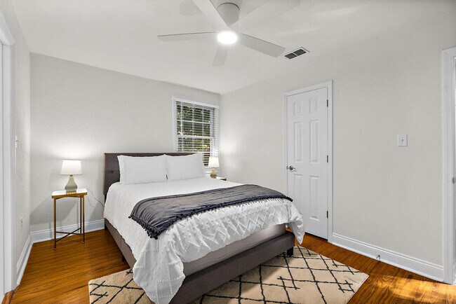 Building Photo - 116 San Marco Ave