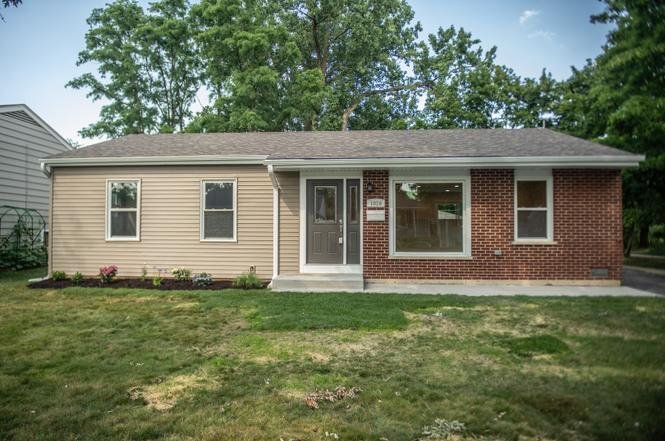 Building Photo - 1028 Valley Stream Dr